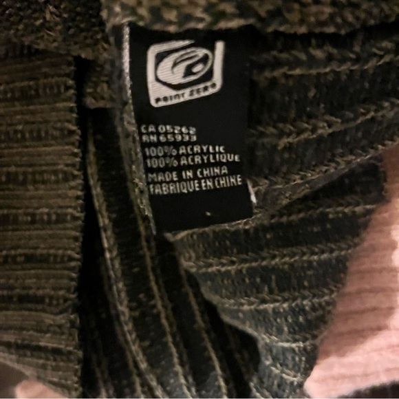 Point Zero 1/4 zip up  sweater - Picture 4 of 4